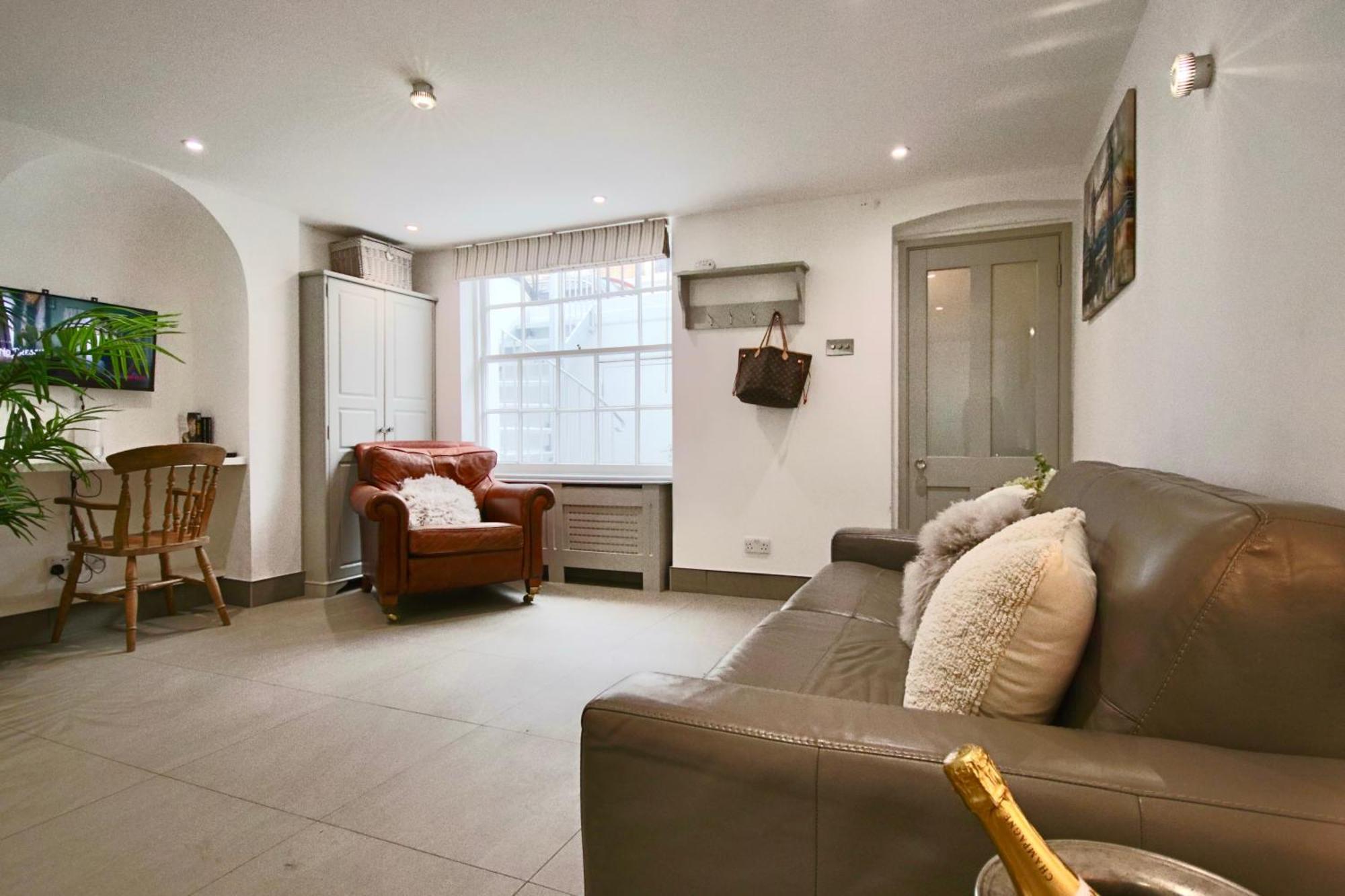 Victoria Belgravia Townhouse Leilighet London Eksteriør bilde
